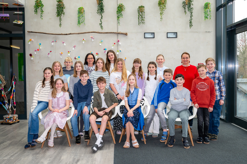 1b klassenfoto schonberger